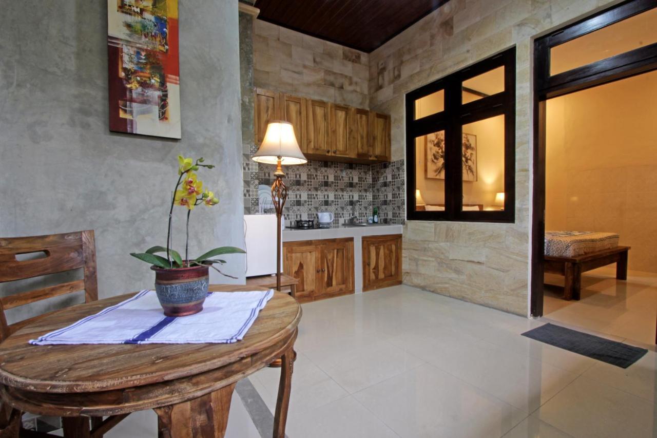 Sari House Ubud - Balinese Style Homestay Экстерьер фото